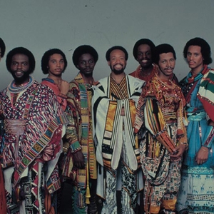 EARTH WIND AND FIRE